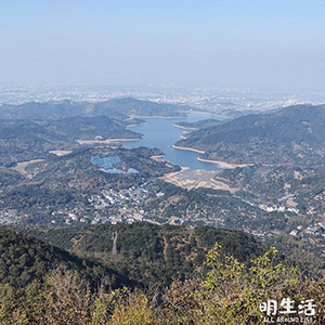 登顶栲栳山