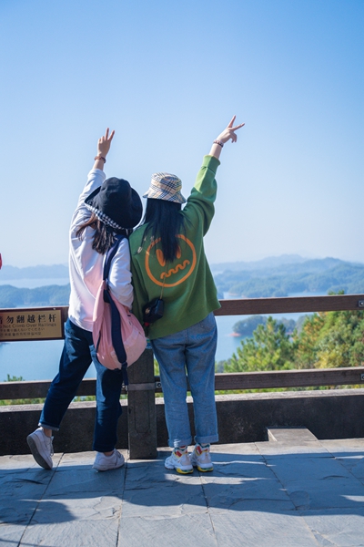 DSC01111.jpg DSC01111.jpg