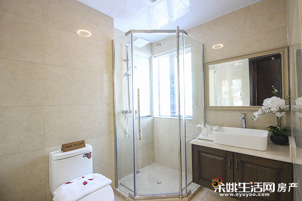 【小编探样板房】翰林园126㎡样板房——奢适气派四居室
