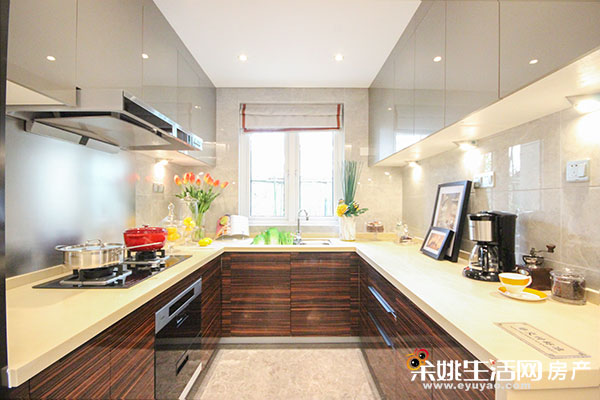 【小编探样板房】蓝光·雍锦世家128㎡样板房 灵动空间成就百变生活